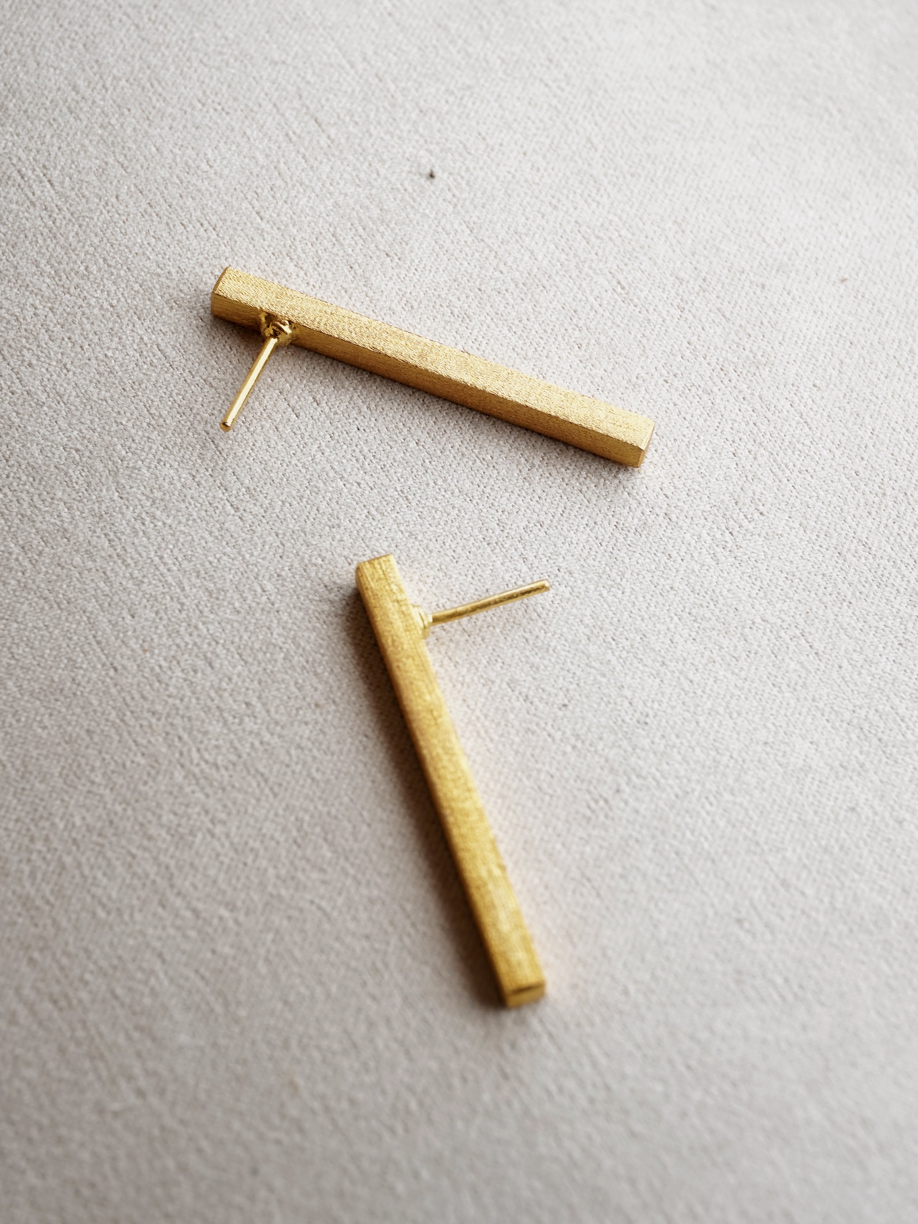 Goujons de tableau de bord