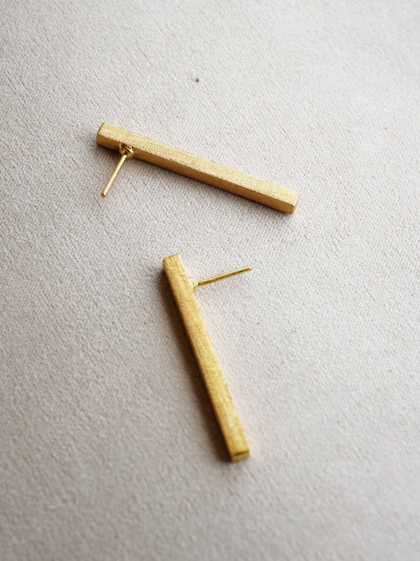 Goujons de tableau de bord