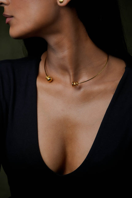 Luna Choker