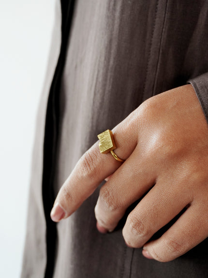Urritica Ring